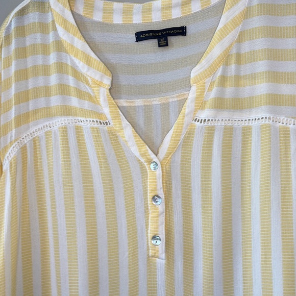 Adrienne Vittadini Striped Top Shirt V Neck Button Chest 3/4 Sleeves Size 2X - Picture 2 of 7